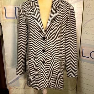 Newport News 1990’s Blazer SZ 10